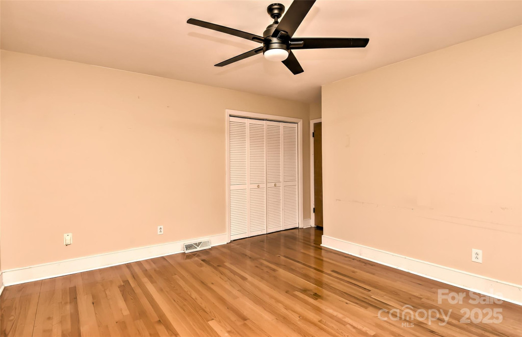 385 Gum Branch Rd Charlotte, NC 28214