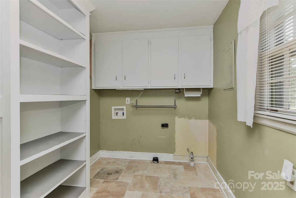 385 Gum Branch Rd Charlotte, NC 28214