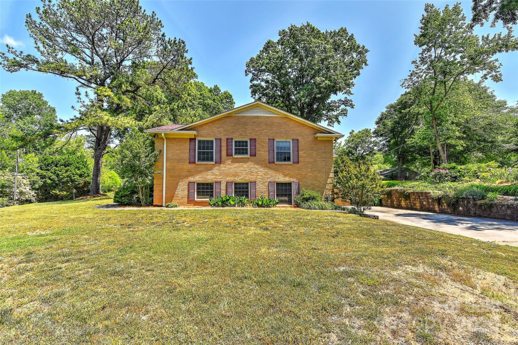 385 Gum Branch Rd Charlotte, NC 28214