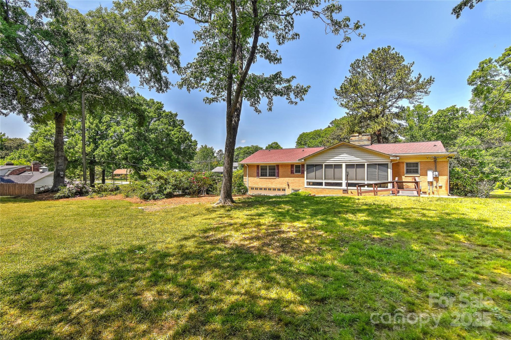 385 Gum Branch Rd Charlotte, NC 28214