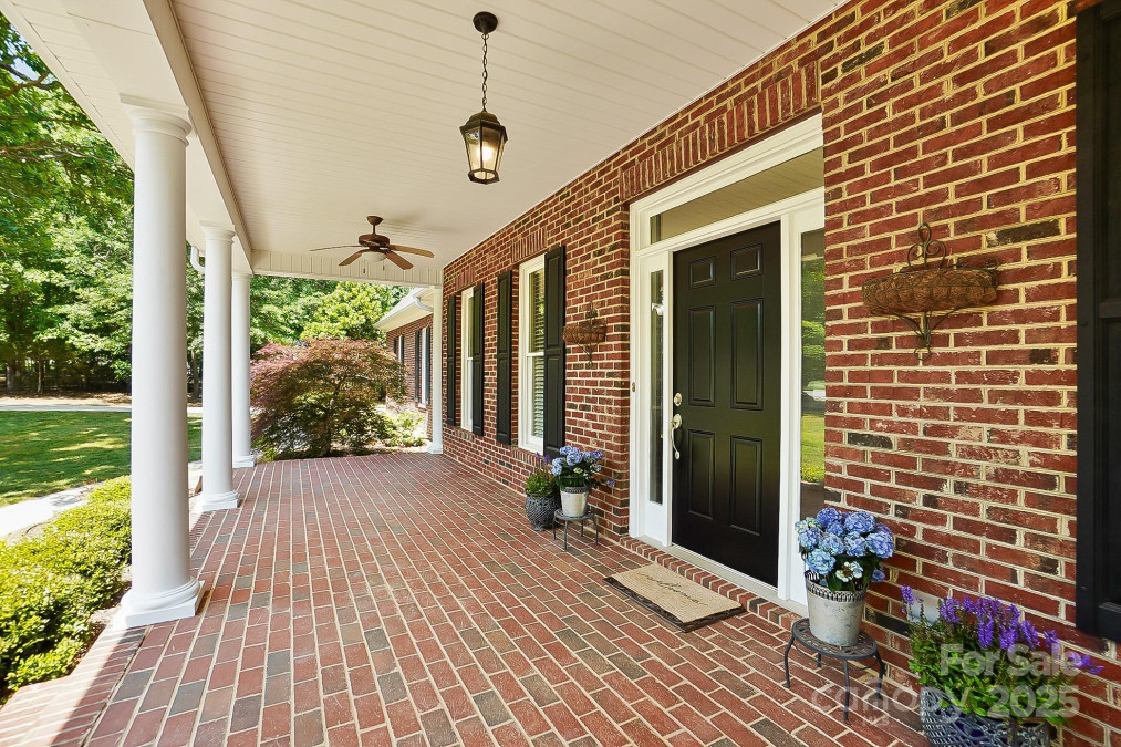 4570 Chanel Ct Concord, NC 28025