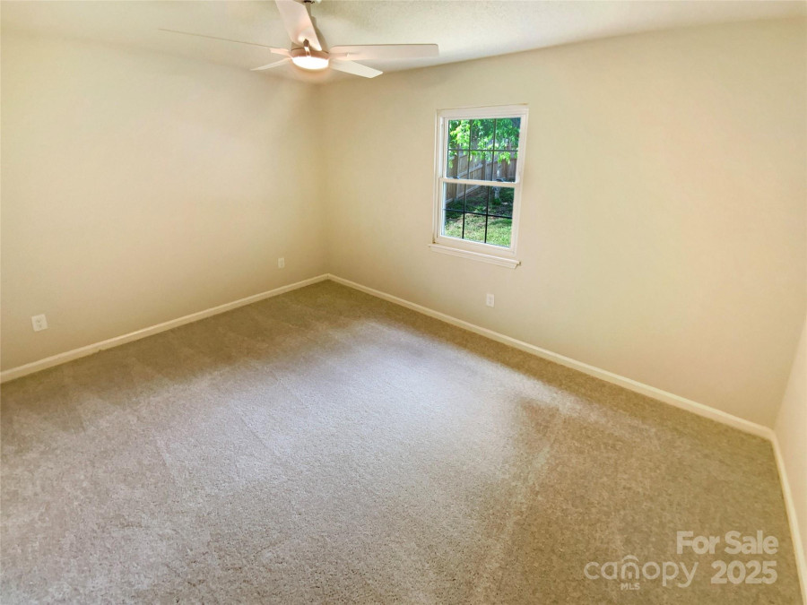 10701 Copper Field Dr Pineville, NC 28134