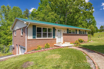 111 Baxter St Morganton, NC 28655