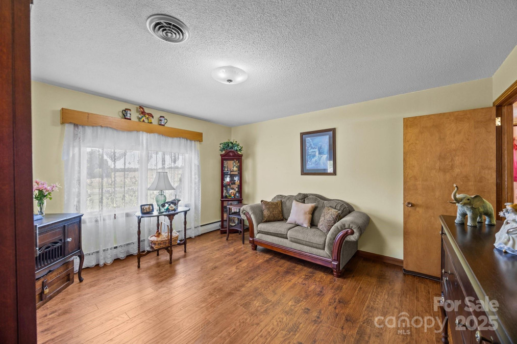 1160 Redmon Rd Cleveland, NC 27013