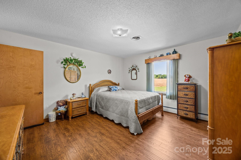 1160 Redmon Rd Cleveland, NC 27013