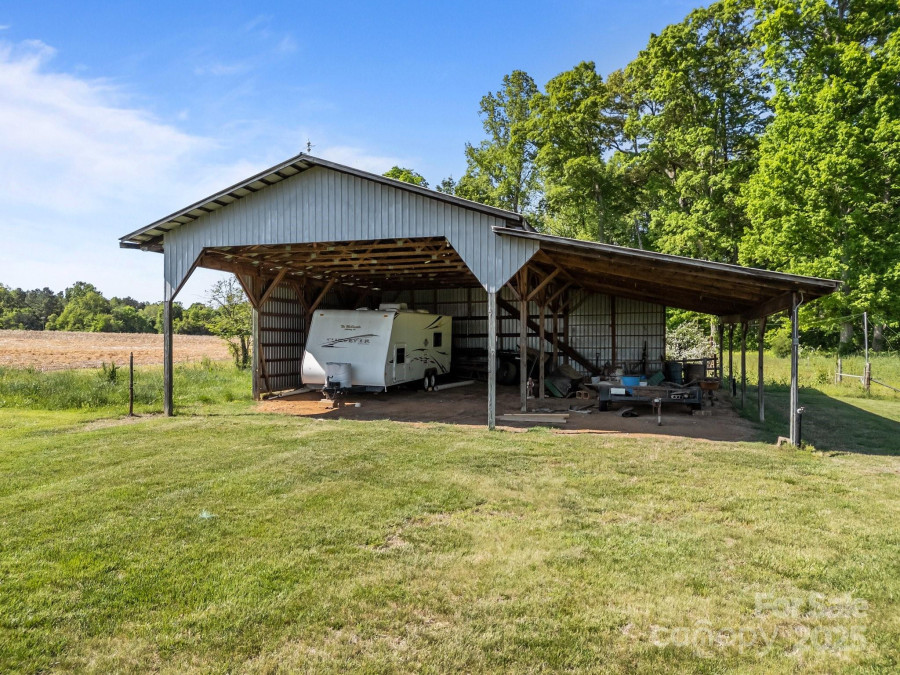 1160 Redmon Rd Cleveland, NC 27013