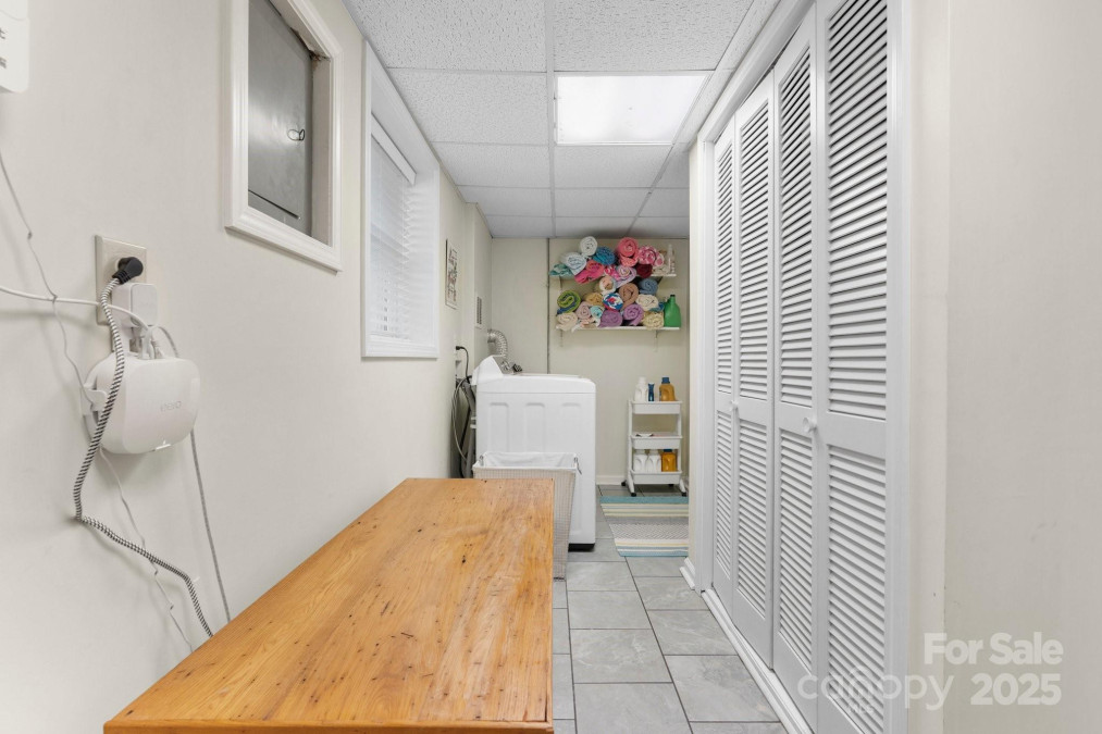 1110 16th Avenue Pl Hickory, NC 28601