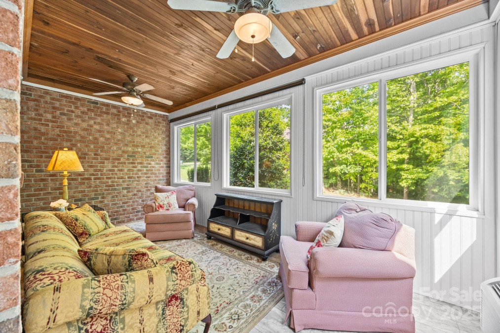 130 Churchill Dr Salisbury, NC 28144