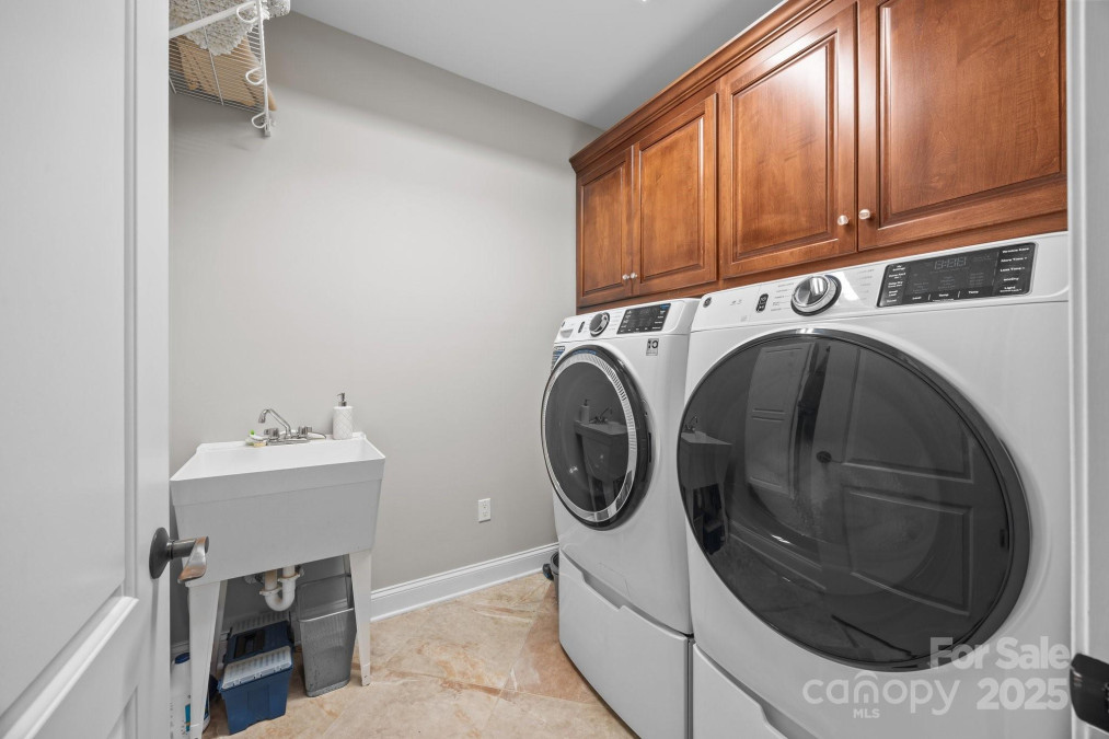 130 Churchill Dr Salisbury, NC 28144