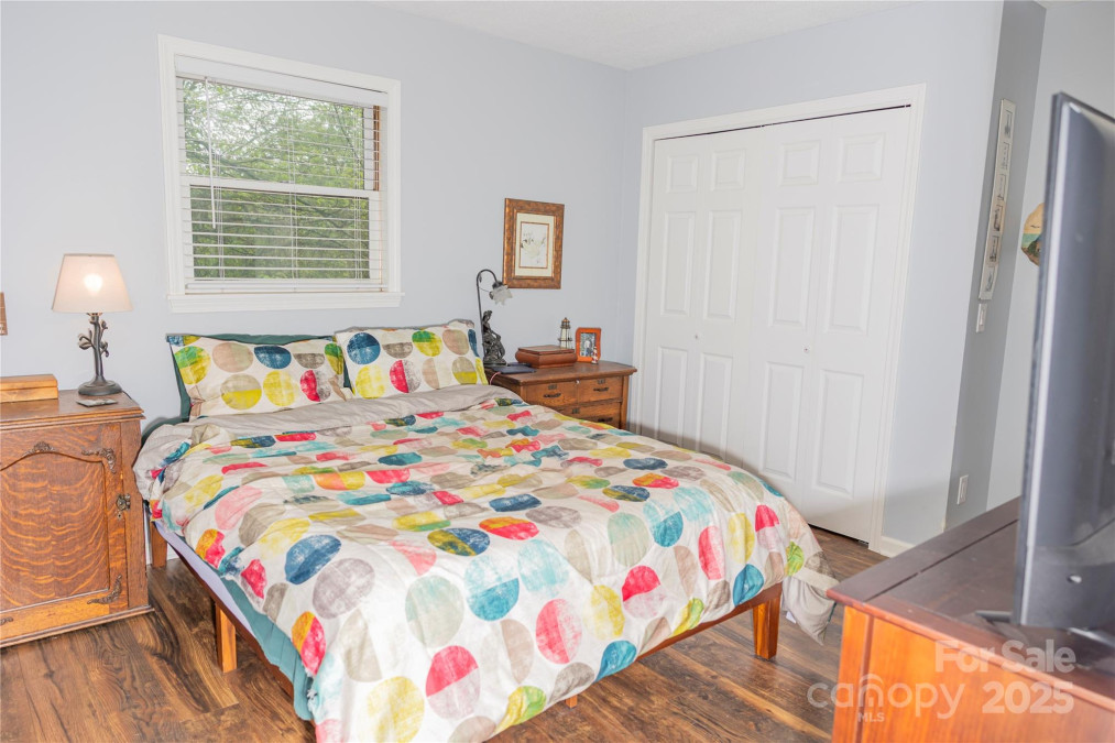 57 Gribble Rd Franklin, NC 28734