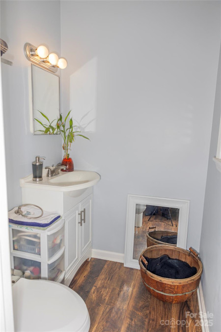 57 Gribble Rd Franklin, NC 28734