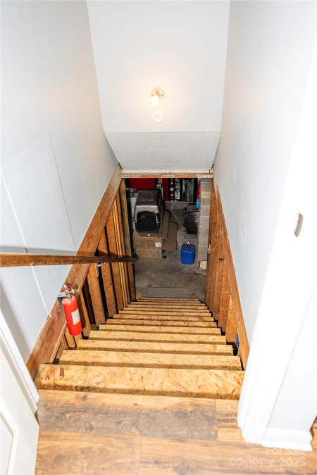 57 Gribble Rd Franklin, NC 28734