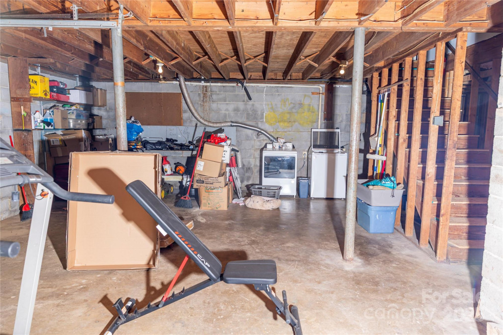 57 Gribble Rd Franklin, NC 28734