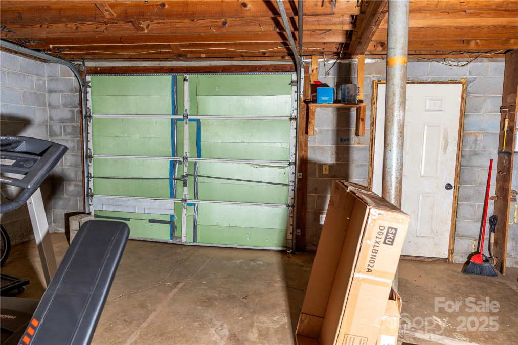57 Gribble Rd Franklin, NC 28734