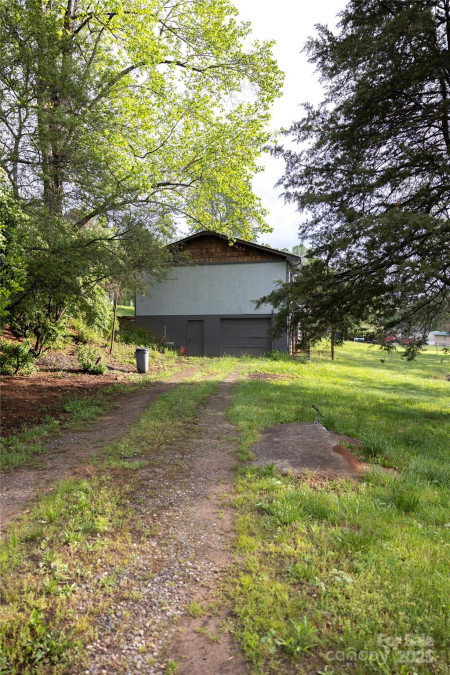 57 Gribble Rd Franklin, NC 28734