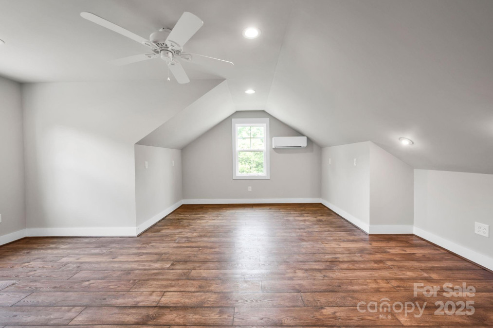 2853 Mathis Church Rd Catawba, NC 28609