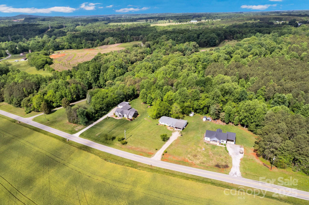 2853 Mathis Church Rd Catawba, NC 28609