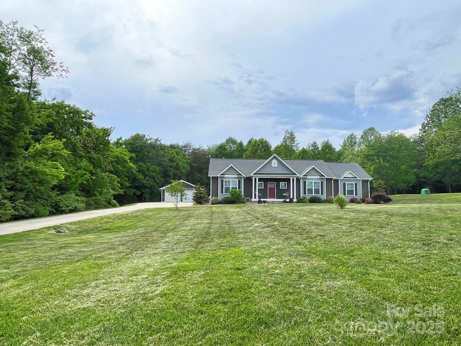 2853 Mathis Church Rd Catawba, NC 28609