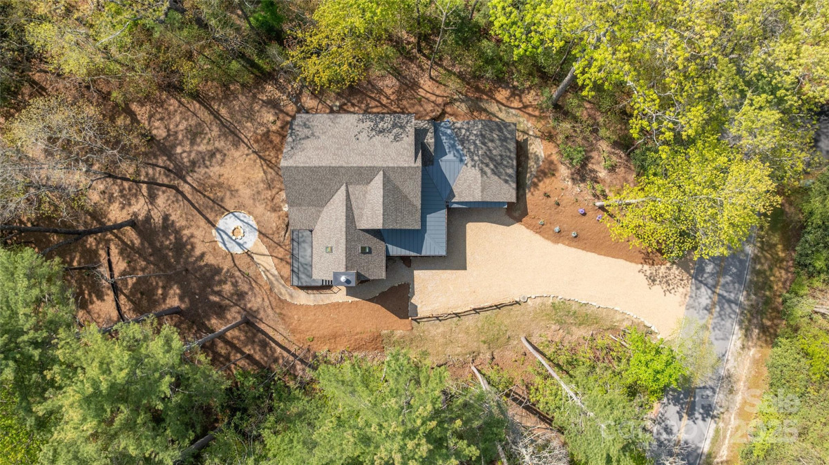205 Upper Whitewater Rd Sapphire, NC 28774