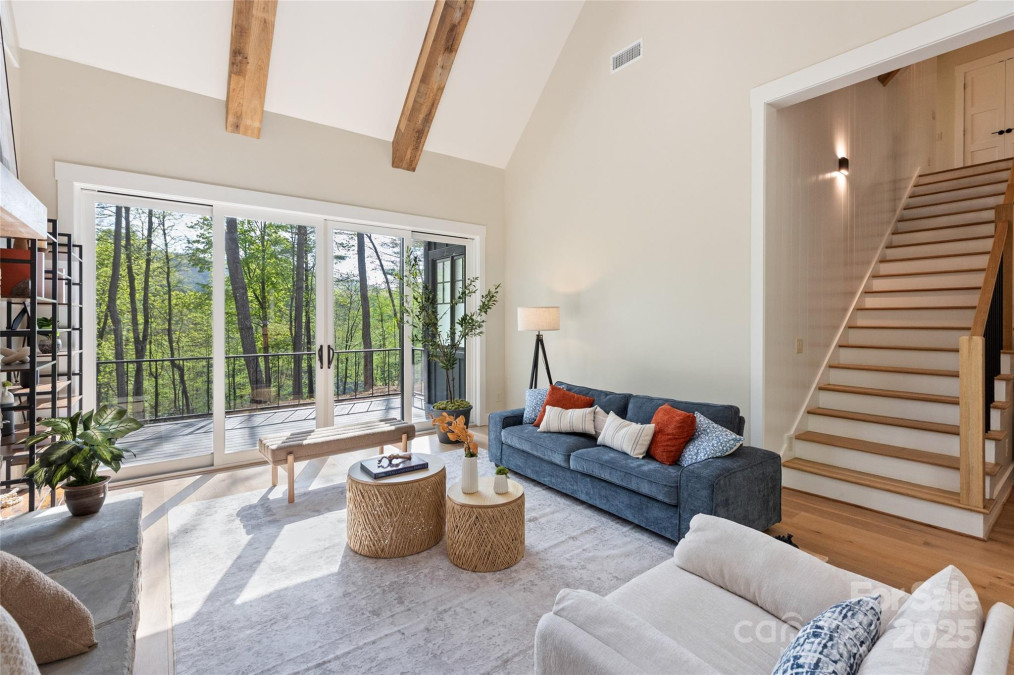 205 Upper Whitewater Rd Sapphire, NC 28774