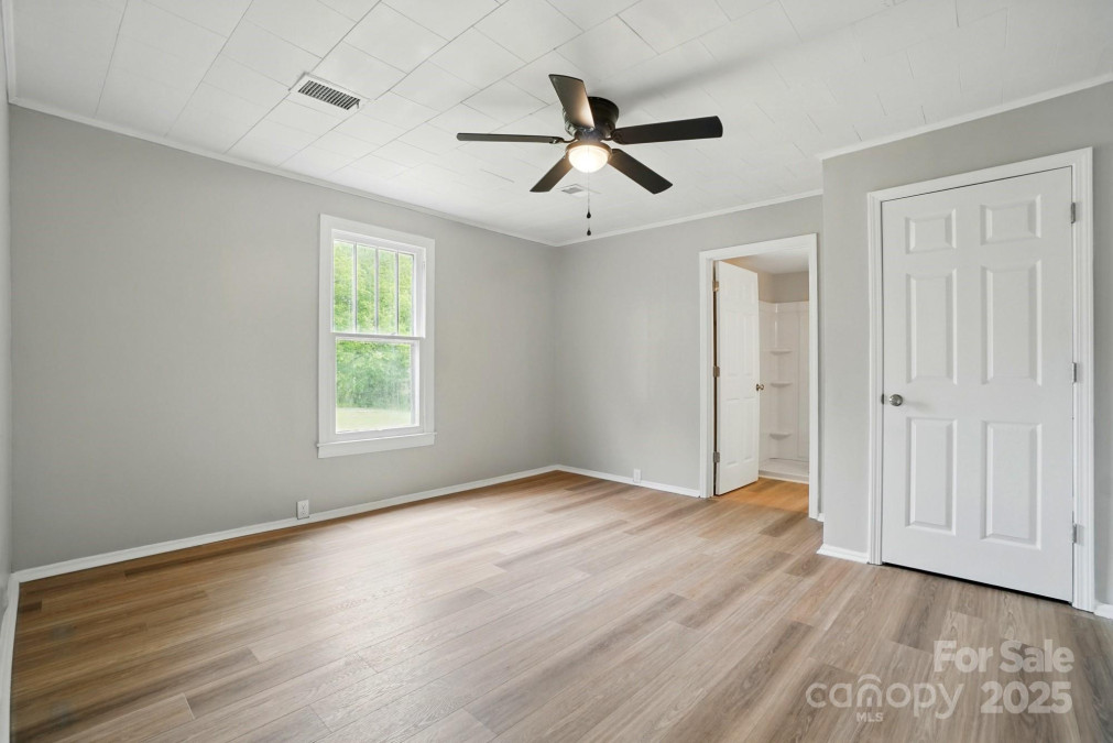 842 Murphy St Kannapolis, NC 28081