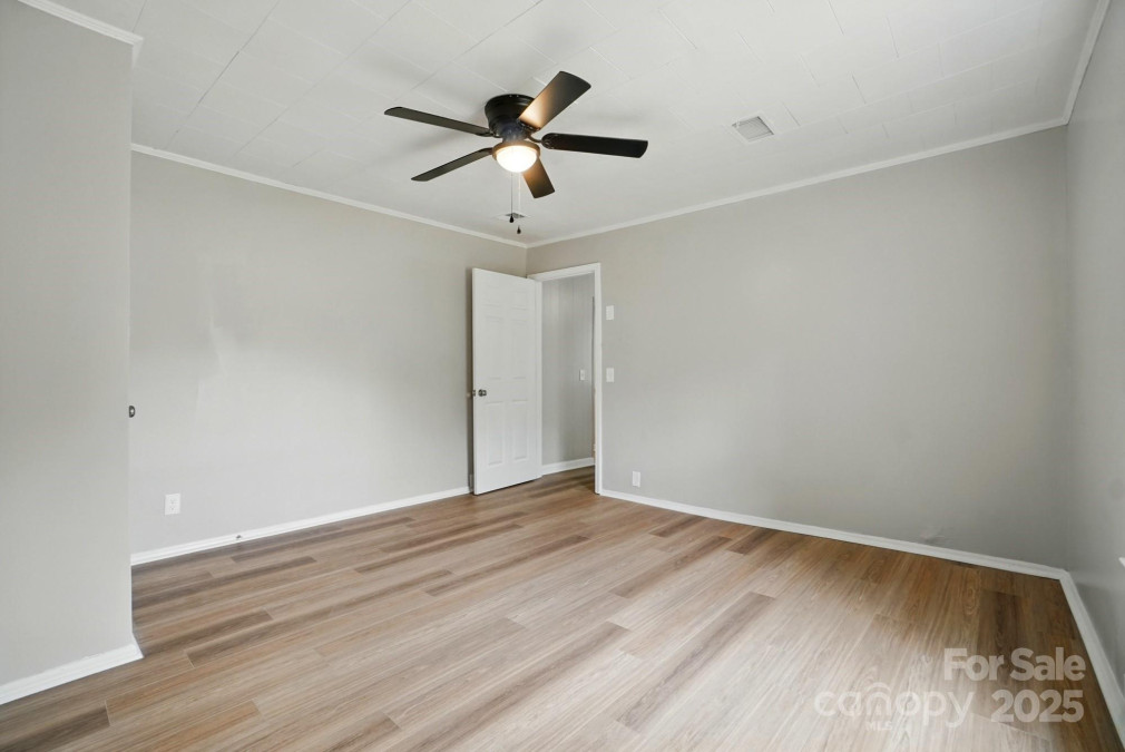 842 Murphy St Kannapolis, NC 28081