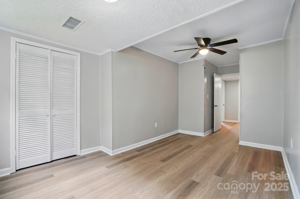 842 Murphy St Kannapolis, NC 28081