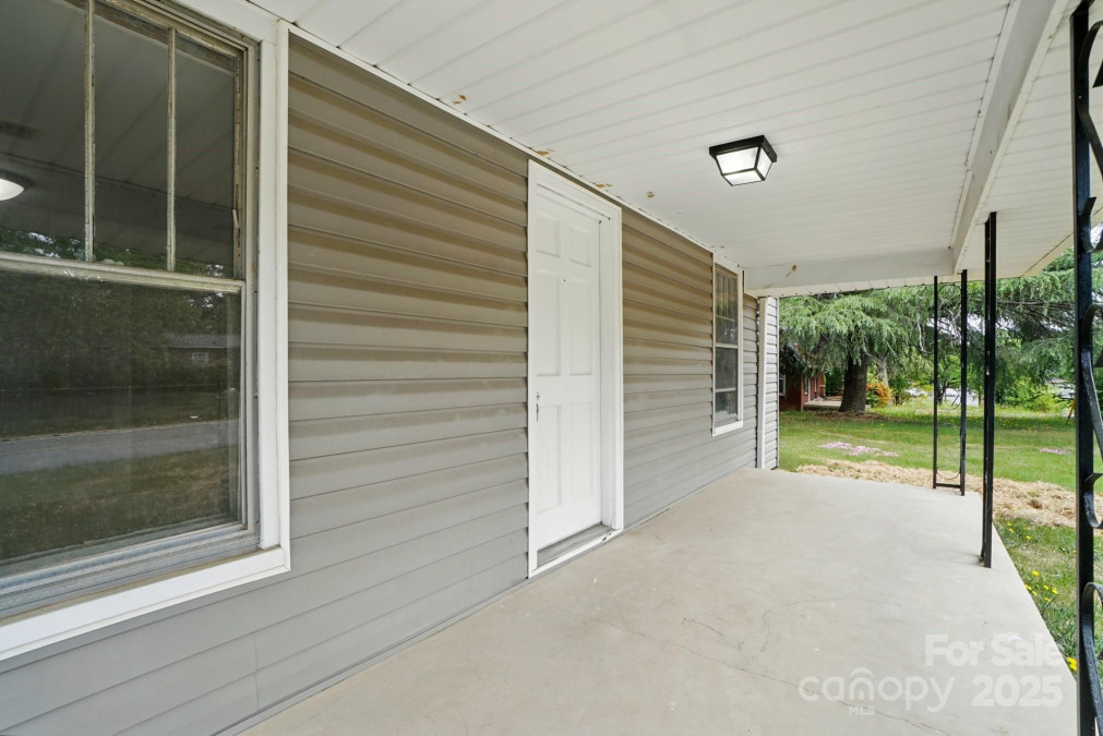 842 Murphy St Kannapolis, NC 28081