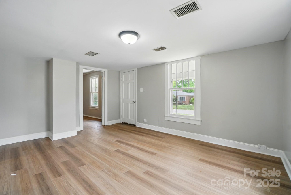 842 Murphy St Kannapolis, NC 28081