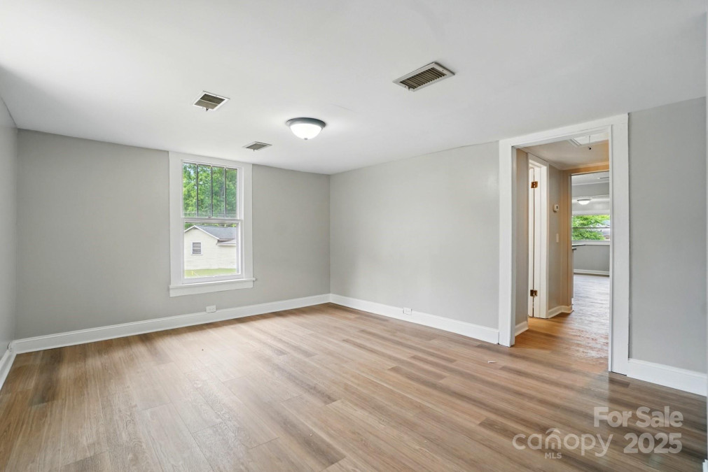 842 Murphy St Kannapolis, NC 28081