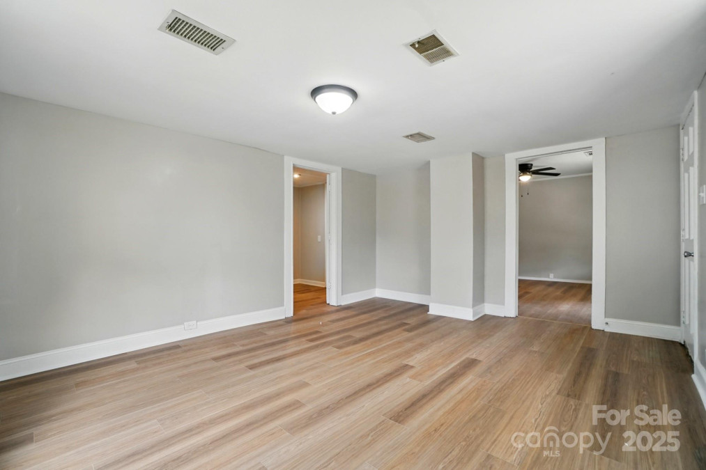 842 Murphy St Kannapolis, NC 28081