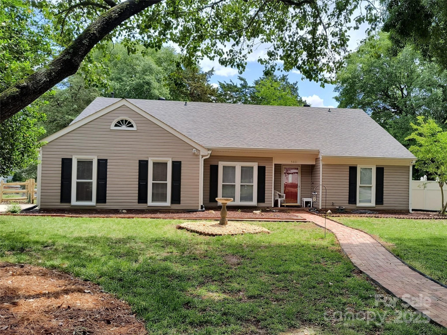 5601 Carmel Station Ave Charlotte, NC 28226