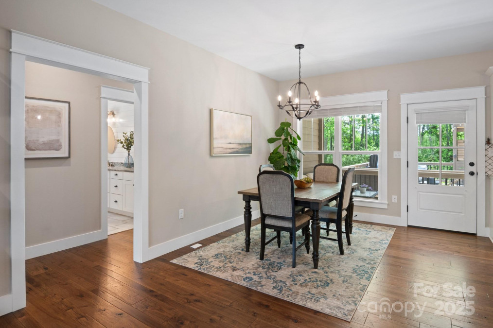 7 Grizzly Dr Leicester, NC 28748