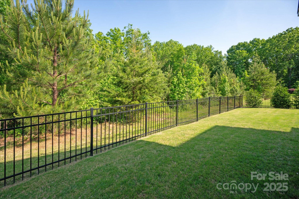 1260 Thomas Knapp Pw Fort Mill, SC 29715