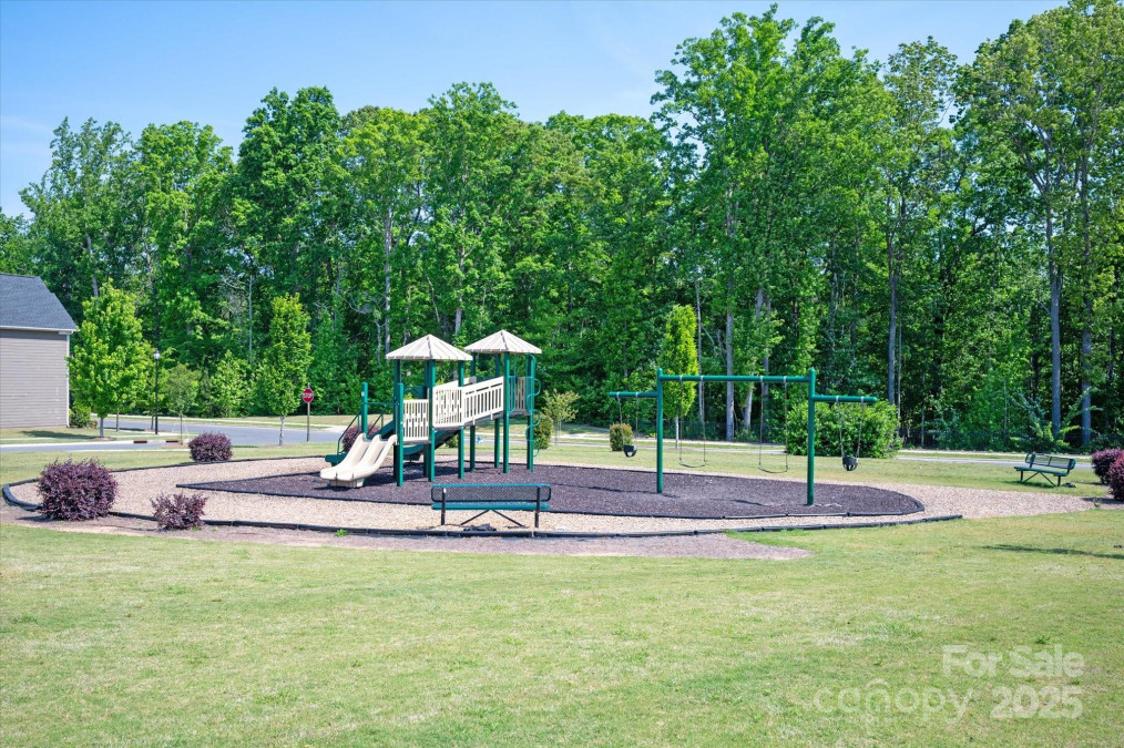 1260 Thomas Knapp Pw Fort Mill, SC 29715