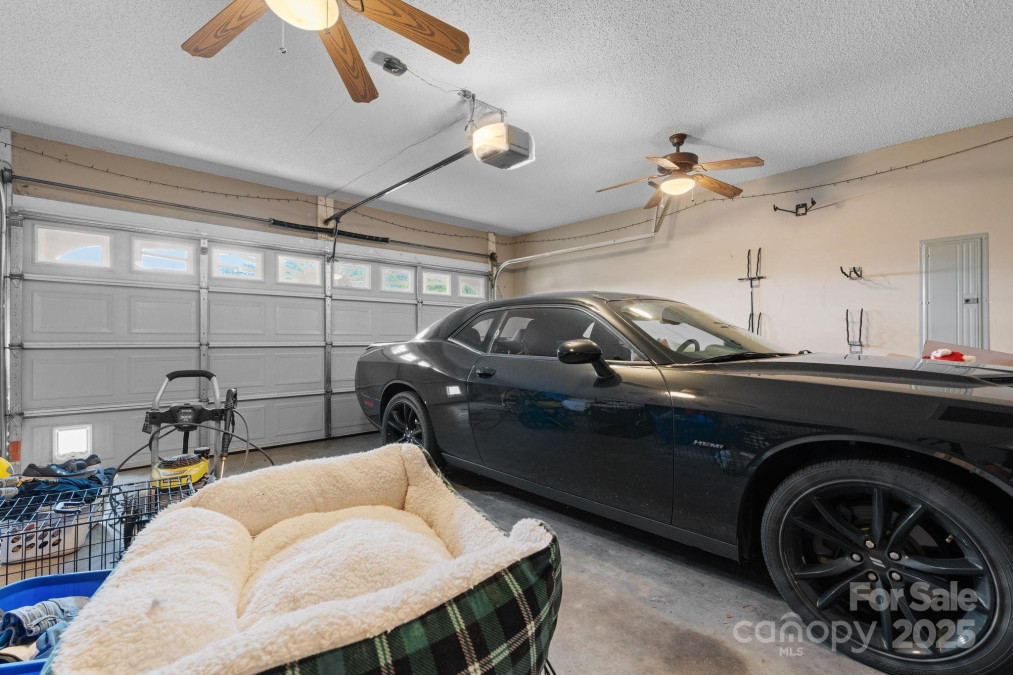 103 Pine Meadows Cir Hickory, NC 28601