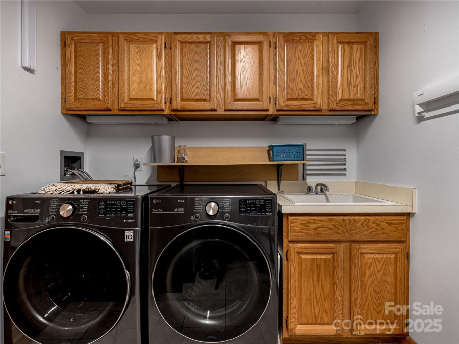 4 Waldrup Trace Rd Fletcher, NC 28732