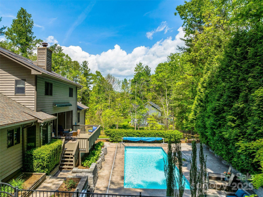 4 Waldrup Trace Rd Fletcher, NC 28732