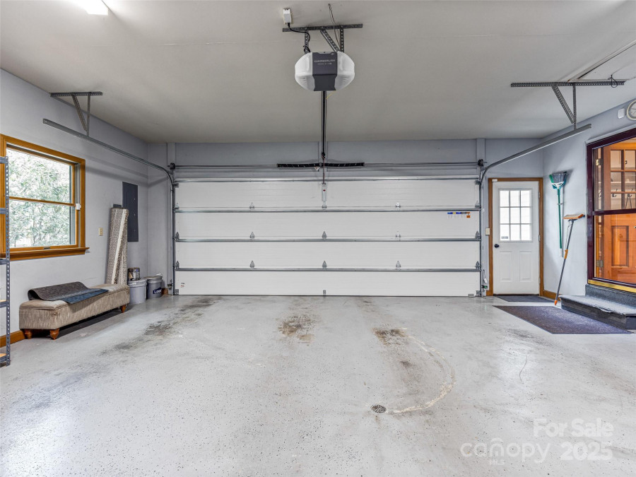 4 Waldrup Trace Rd Fletcher, NC 28732