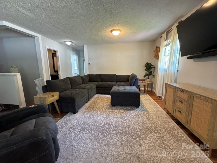 506 Greenbriar Dr West Jefferson, NC 28694