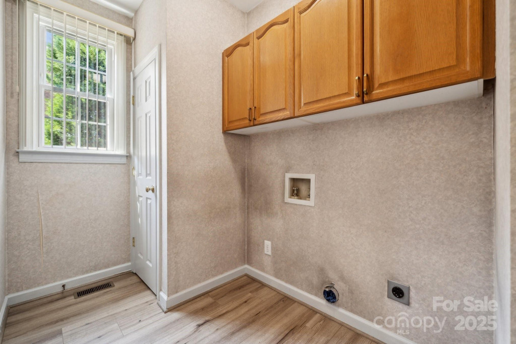 4161 Deerfield Dr Concord, NC 28027