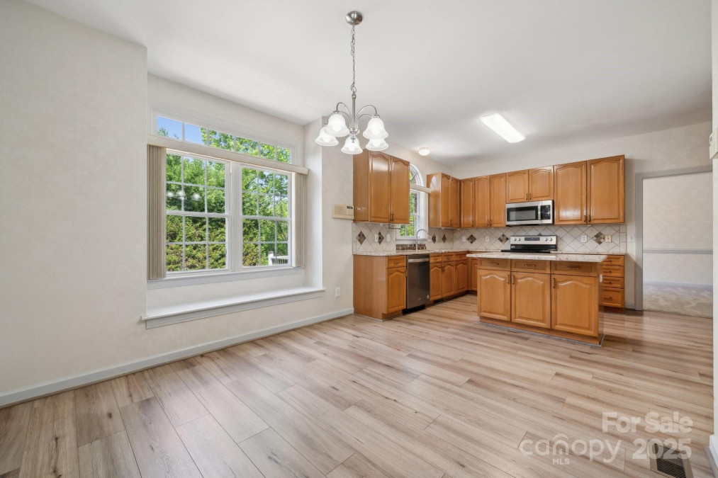 4161 Deerfield Dr Concord, NC 28027