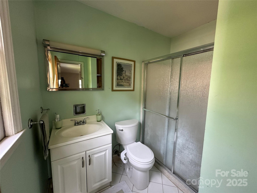 5938 Sharon Rd Charlotte, NC 28210
