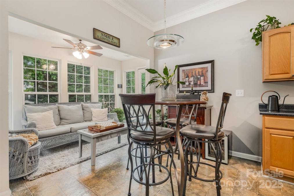 10011 Spring Park Dr Charlotte, NC 28269