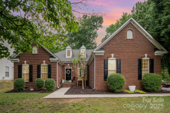 10011 Spring Park Dr Charlotte, NC 28269