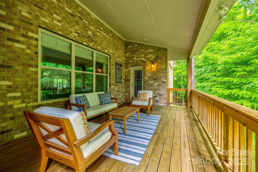 801 Hidden Pond Ln Waxhaw, NC 28173