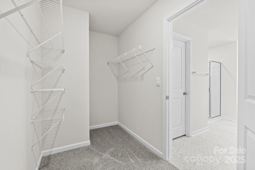 12 Woodvale Dr Waynesville, NC 28786