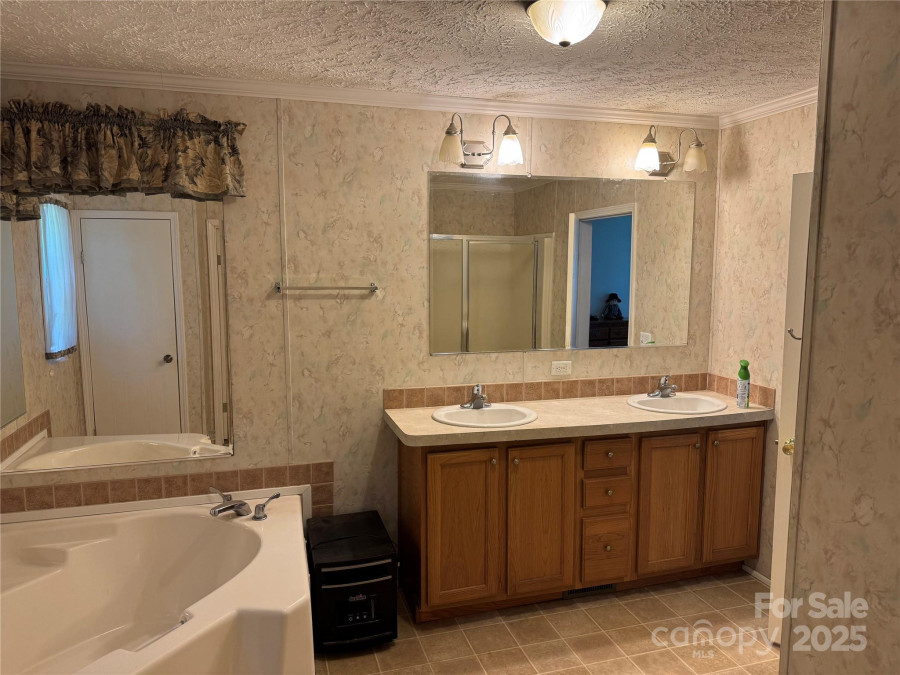 4225 Stewart Rd Claremont, NC 28610
