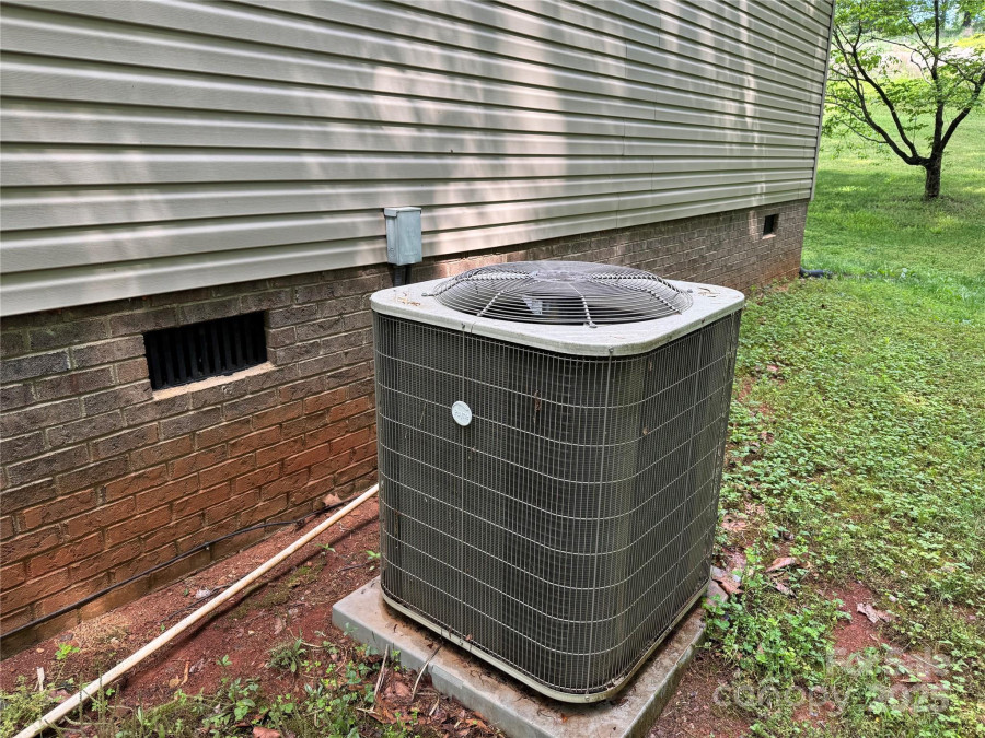 4225 Stewart Rd Claremont, NC 28610