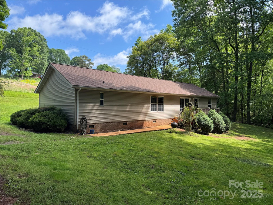 4225 Stewart Rd Claremont, NC 28610